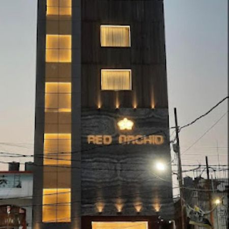 Red Orchid Hotel Kanpur Ngoại thất bức ảnh
